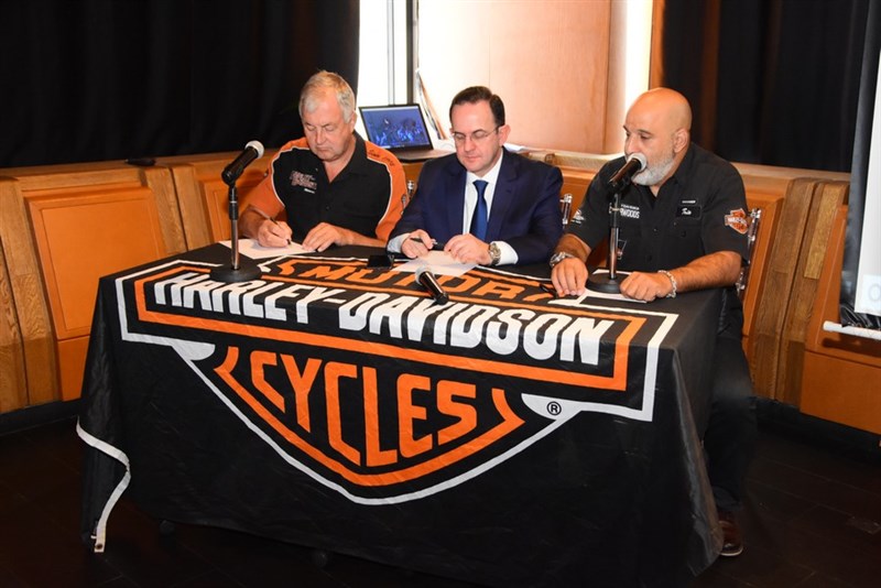 Harley Davidson Press Conference at The Smallville hotel 